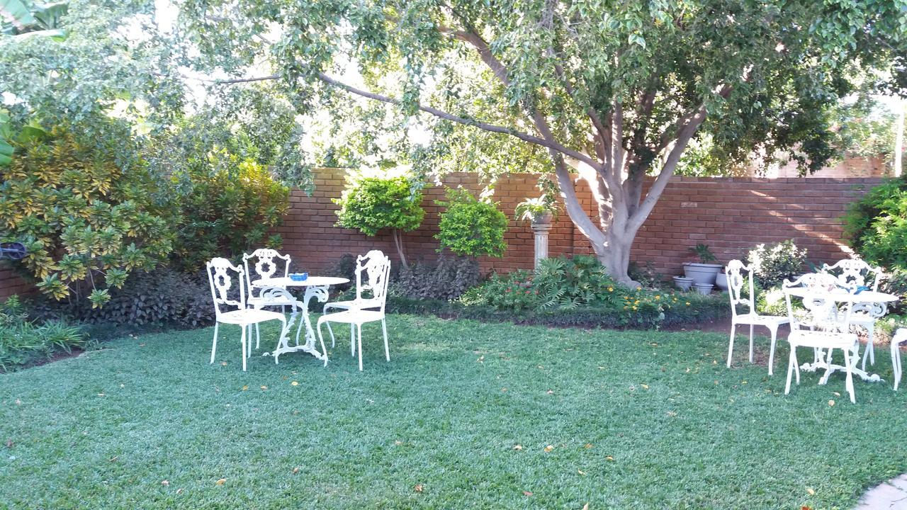 Hh 820 Accomodation Grootfontein Bagian luar foto
